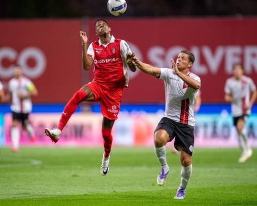 August 28, 2025, Braga, Braga, Portugal: ROBSON BAMBU from SC Braga seen on action during the UEFA Europe League 2025 26 playoff match between SC Braga and Lincoln Red Imps at Estadio Municipal de Braga on August 28, 2025 in Braga, Portugal. Braga Portugal - ZUMAl192 20250828_zsp_l192_029 Copyright: xMiguelxLemosx