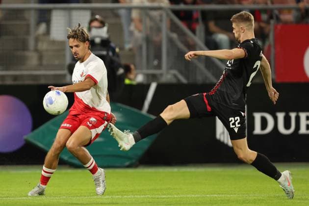 Siebe Horemans of FC Utrecht gives a cross during the match FC Utrecht Zrinjski at the Galgenwaard for the Europa League play off season 2024 2025 in Utrecht, Netherlands on 28 august 2025, photo by Peter Lous EYE4images DeFodi Images