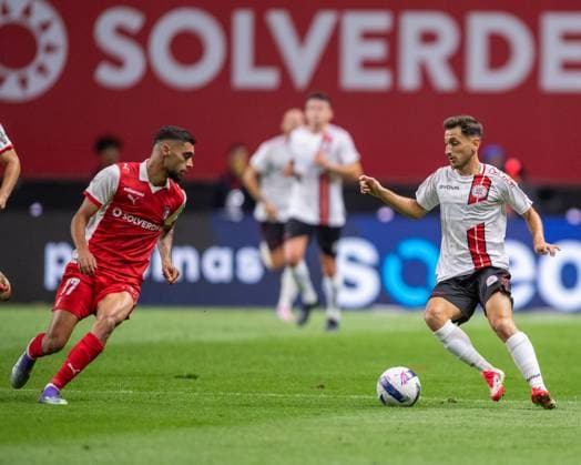 August 28, 2025, Braga, Braga, Portugal: JUANJE ARGUEZ from Lincoln Red Imps FC seen on action during the UEFA Europe League 2025 26 playoff match between SC Braga and Lincoln Red Imps at Estadio Municipal de Braga on August 28, 2025 in Braga, Portugal. Braga Portugal - ZUMAl192 20250828_zsp_l192_036 Copyright: xMiguelxLemosx