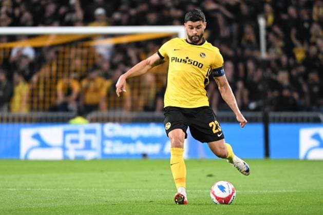 28 08 2025, Bern, Wankdorf, Uefa Europa League, Playoffs, BSC Young Boys Slovan Bratislava, 23 Loris Benito Young Boys Bern Wankdorf Bern Switzerland Copyright: xJustPictures.ch ManuelxWinterbergerx jp-de-MaWi-MWI_1152
