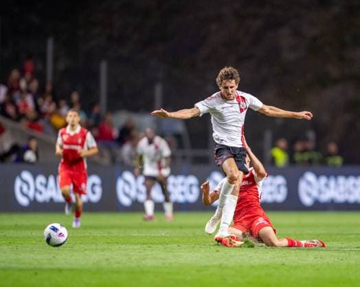 August 28, 2025, Braga, Braga, Portugal: NICHOLAS POZO from Lincoln Red Imps FC seen on action during the UEFA Europe League 2025 26 playoff match between SC Braga and Lincoln Red Imps at Estadio Municipal de Braga on August 28, 2025 in Braga, Portugal. Braga Portugal - ZUMAl192 20250828_zsp_l192_044 Copyright: xMiguelxLemosx