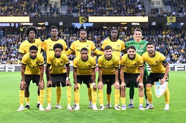 28 08 2025, Bern, Wankdorf, Uefa Europa League, Playoffs, BSC Young Boys Slovan Bratislava, f l n r front row 17 Saidy Janko Young Boys , 7 Alain Virginius Young Boys , 45 Rayan Raveloson Young Boys , 37 Armin Gigovic Young Boys , 3 Jaouen Hadjam Young Boys and 23 Loris Benito Young Boys f l n r back row 77 Joel Monteiro Young Boys , 29 Chris Bedia Young Boys , 6 Edimilson Fernan des Young Boys , 4 Tanguy Zoukrou Young Boys and 1 Marvin Keller Young Boys Bern Wankdorf Bern Switzerland Copyright: xJustPictures.ch ManuelxWinterbergerx jp-de-MaWi-MWI_1113