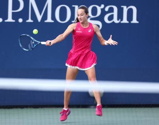 2025 US Open Tennis Championships, Day Five, Billy Jean-King Tennis Centre, Flushing Meadows, New York, USA, 28 08 2025 Zeynep Sonmez (TUR) in action during her second round match against Marta Kostyuk (UKR) in the 2025 US Open at Flushing Meadows New York Billy Jean King Tennis Centre, Flushing Meadows New York USA Copyright: xMarkxGreenwoodx