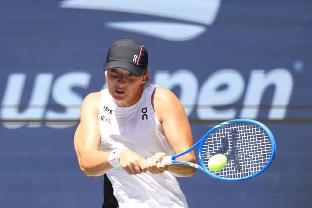 August 28, 2025, New York City, New York, United States: IGA SWIATEK of Poland during the match against S. Lamens of NederlandÃ¢â‚¬â ¢s in the second round of US Open 2025 at the USTA Billie Jean King National Tennis Center. Queens, New York City. Swiatek won 6:1, 4:6, 6:4. New York City United States - ZUMAc278 20250828_zsp_c278_014 Copyright: xMarcinxCholewinskix