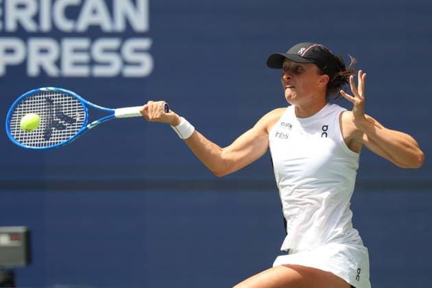 August 28, 2025, New York City, New York, United States: IGA SWIATEK of Poland during the match against S. Lamens of NederlandÃ¢â‚¬â ¢s in the second round of US Open 2025 at the USTA Billie Jean King National Tennis Center. Queens, New York City. Swiatek won 6:1, 4:6, 6:4. New York City United States - ZUMAc278 20250828_zsp_c278_017 Copyright: xMarcinxCholewinskix