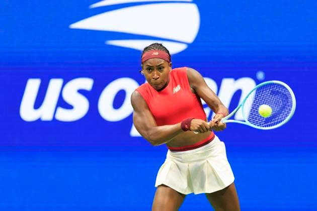 August 28, 2025, Flushing Meadows, New York, USA: Coco Gauff hits a double backhand during a match against Donna Vekic on Day 5 of the 2025 US Open at USTA Billie Jean King National Tennis Center on Thursday August 28, 2025 in the Flushing neighborhood of the Queens borough of New York City. JAVIER ROJAS PI Flushing Meadows USA - ZUMAp124 20250828_zaa_p124_096 Copyright: xJavierxRojasx
