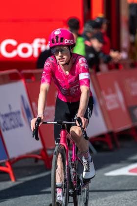 La Vuelta - 80th Tour of Spain 2025 - Stage 6 In Pal, Andorra, on August 28, 2025, Archie Ryan from Ireland of the EF Education - EasyPost team participates in stage 6 of La Vuelta 2025, which connects Olot in Girona and Pal in Andorra. Andorra Andorra  Copyright: xMartinxSilvaxCosentinox originalFilename:silvacosentino-archiery250828_npGv7.jpg