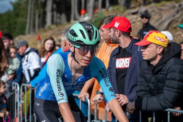 La Vuelta - 80th Tour of Spain 2025 - Stage 6 Cyclists participate in stage 6 of La Vuelta 2025, which connects Olot in Girona and Pal in Andorra, on August 28, 2025. Andorra Arinsal Andorra  Copyright: xMartinxSilvaxCosentinox originalFilename:silvacosentino-cyclists250828_npYrR.jpg