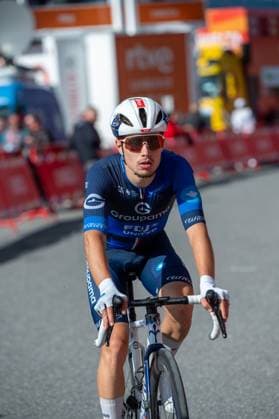 La Vuelta - 80th Tour of Spain 2025 - Stage 6 Cyclists participate in stage 6 of La Vuelta 2025, which connects Olot in Girona and Pal in Andorra, on August 28, 2025. Andorra Arinsal Andorra  Copyright: xMartinxSilvaxCosentinox originalFilename:silvacosentino-cyclists250828_npY2Z.jpg