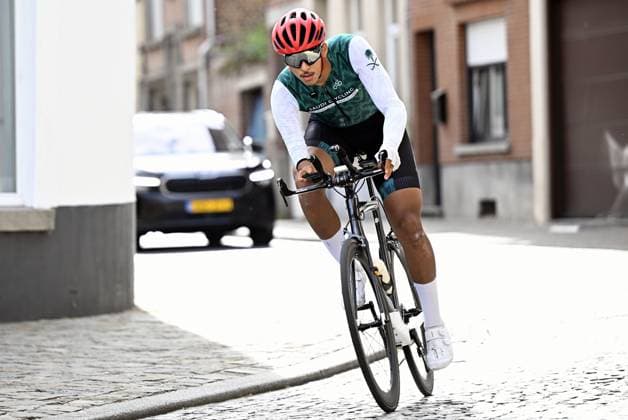 Saudi Arabia Adi Alsharari (MC5) pictured in action during the individual time trial at the UCI Para-cycling Road World Championships, Friday 29 August 2025, in Ronse. The UCI Para-Cycling Road World Championships take place from 28 to 31 Augustus in Ronse. JASPERxJACOBS  x132715993x