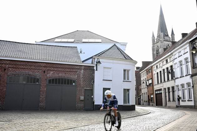 MC5 Rider pictured in action during the individual time trial at the UCI Para-cycling Road World Championships, Friday 29 August 2025, in Ronse. The UCI Para-Cycling Road World Championships take place from 28 to 31 Augustus in Ronse. JASPERxJACOBS  x132716984x