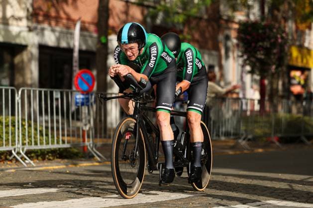 2025 UCI Para-cycling Road World Championships Picture by John Clifton SWpix.com - 29 08 2025 - Cycling - 2025 UCI Para-cycling Road World Championships - Ronse, Flanders, Belgium - Men B Individual Time Trial (ITT) - Damien Vereker piloted by Mitchell Mc Laughlin (Ireland) Copyright: x xSWpix.comx(t axPhotographyxHubxLtd)xJohnxClifton SWpix.comx SWP-3069-0488