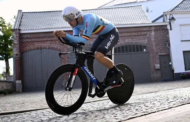 Belgium Jarno Thierens (MC4) pictured in action during the individual time trial at the UCI Para-cycling Road World Championships, Friday 29 August 2025, in Ronse. The UCI Para-Cycling Road World Championships take place from 28 to 31 Augustus in Ronse. JASPERxJACOBS  x132717150x