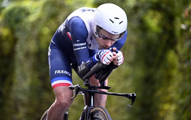 France Gatien Le Rousseau (MC4) pictured in action during the individual time trial at the UCI Para-cycling Road World Championships, Friday 29 August 2025, in Ronse. The UCI Para-Cycling Road World Championships take place from 28 to 31 Augustus in Ronse. JASPERxJACOBS  x132717886x