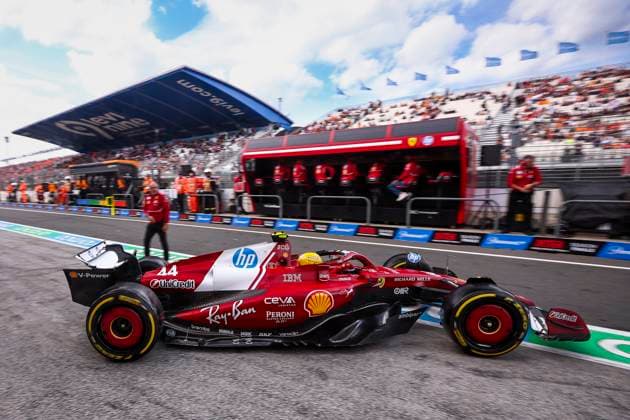 F1 - DUTCH GRAND PRIX 2025 44 HAMILTON Lewis (gbr), Scuderia Ferrari SF-25, action during the 2025 Formula 1 Heineken Dutch Grand Prix, 15th round of the 2025 FIA Formula One World Championship, WM, Weltmeisterschaft from August 29 to 31, 2025 on the Zandvoort Circuit, in Zandvoort, Netherlands - ZandvoortNetherlands  Copyright: xEricxAlonsox