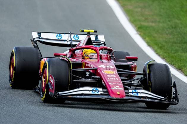 2025-08-29 F1 - Heineken Dutch GP - Free Practice 1 ZANDVOORT, NETHERLANDS - AUGUST 29: Lewis Hamilton of Ferrari competing in the Free Practice 1 during F1 - Heineken Dutch GP on August 29, 2025 in Zandvoort, Netherlands. Zandvoort Netherlands Content not available for redistribution in The Netherlands directly or indirectly through any third parties. Copyright: xAndrexWeeningx