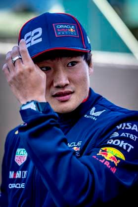 Formule 1 driver Yuki Tsunoda of Red Bull Racing during the match Formula 1 Zandvoort friday 2025, free practice at the Formula 1 circuit Zandvoort for the Formula One Zandvoort friday 2025 season 2025 2026 in ZANDVOORT, Netherlands on 29 august 2025, photo by Marcel van Dorst EYE4images DeFodi Images DATUM AANPASSEN