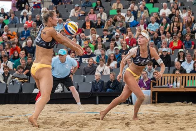 Beach Pro Tour Elite 16 Hamburg, 29 08 2025 Louisa Lippmann Player No 2, GER , Linda Bock Player No 1 Beach Pro Tour Elite 16 Hamburg on 29 08 2025 Copyright: xBEAUTIFULxSPORTS PeterxWeberx
