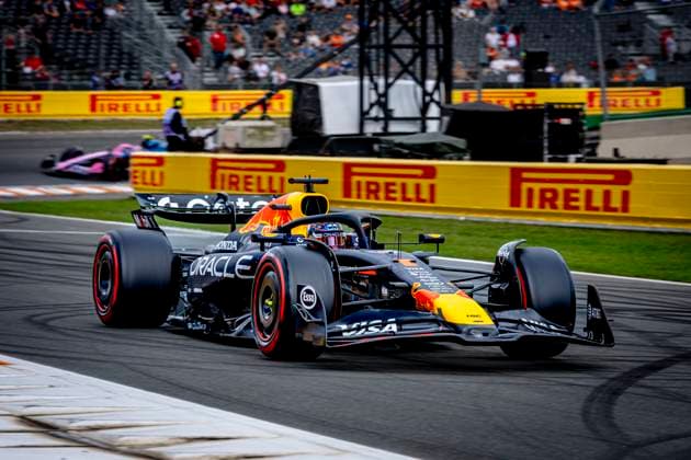 Formule 1 driver MAX Verstappen of Red Bull Racing during the match Formula 1 Zandvoort friday 2025, free practice at the Formula 1 circuit Zandvoort for the Formula One Zandvoort friday 2025 season 2025 2026 in ZANDVOORT, Netherlands on 29 august 2025, photo by Marcel van Dorst EYE4images DeFodi Images DATUM AANPASSEN