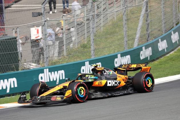 Zandvoort, Netherlands August 28 31, 2025 FIA Formula 1 World Championship Dutch Grand Prix 2025 FP1 Friday Pictured Lando Norris GBR Circuit Zandvoort Copyright: xFotostandx xBeierx