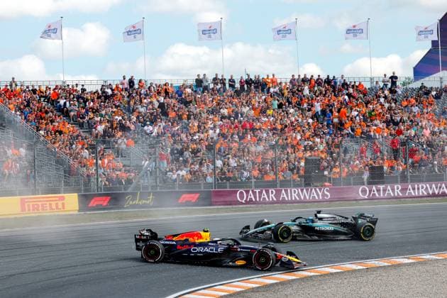 22 Yuki Tsunoda JPN, Oracle Red Bull Racing , 63 George Russell GBR, Mercedes AMG Petronas F1 Team , F1 Grand Prix of the Netherlands at Circuit Zandvoort on August 29, 2025 in Zandvoort, Netherlands Photo by HOCH ZWEI Zandvoort Netherlands