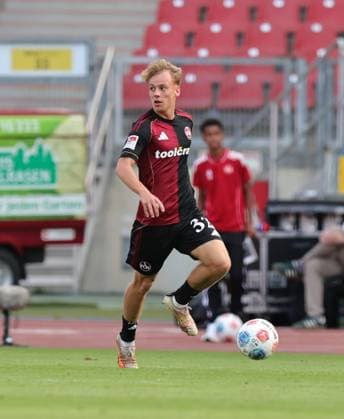 29 08 2025 Soccer Season 2025 2026 2 Soccer Bundesliga 04 Matchday 1 FC Nürnberg FCN Club SC Paderborn 07 SCP Sportfoto Zink DaMa xdaxmax DFL regulations prohibit any use of photographs as image sequences and or quasi video only for editorial use Tim Janisch 32, 1 FC Nürnberg FCN Freisteller Einzelbild