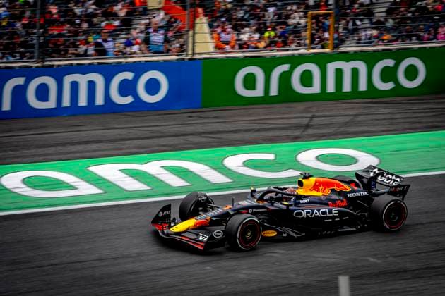 Formule 1 driver MAX Verstappen of Red Bull Racing during the match Formula 1 Zandvoort friday 2025, free practice at the Formula 1 circuit Zandvoort for the Formula One Zandvoort friday 2025 season 2025 2026 in ZANDVOORT, Netherlands on 29 august 2025, photo by Marcel van Dorst EYE4images DeFodi Images