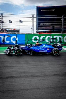 Formule 1 driver Carlos Saintz of Williams during the match Formula 1 Zandvoort friday 2025, free practice at the Formula 1 circuit Zandvoort for the Formula One Zandvoort friday 2025 season 2025 2026 in ZANDVOORT, Netherlands on 29 august 2025, photo by Marcel van Dorst EYE4images DeFodi Images