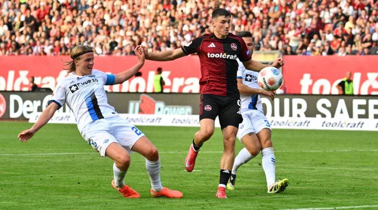 29 08 2025 Soccer Season 2025 2026 2 Soccer Bundesliga 04 Matchday 1 FC Nürnberg FCN Club SC Paderborn 07 SCP Sportfoto Zink xwoxzix DFL regulations prohibit any use of photographs as image sequences and or quasi video only for editorial use Felix Götze 20, SC Paderborn 07 Semir Telalovic 9, 1 FC Nürnberg FCN
