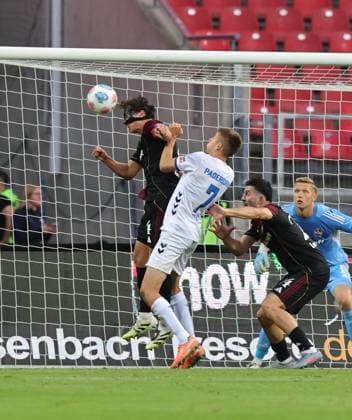 29 08 2025 Soccer Season 2025 2026 2 Soccer Bundesliga 04 Matchday 1 FC Nürnberg FCN Club SC Paderborn 07 SCP Sportfoto Zink DaMa xdaxmax DFL regulations prohibit any use of photographs as image sequences and or quasi video only for editorial use Fabio Gruber 4, 1 FC Nürnberg FCN Filip Bilbija 7, SC Paderborn 07 Luka Lochoshvili 24, 1 FC Nürnberg FCN Jan Reichert 1, 1 FC Nürnberg FCN