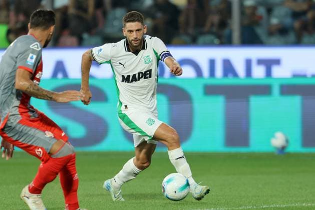 DOMENICO BERARDI, Sassuolo, Serie A, 2025-26, Cremonese vs Sassuolo 3-2, 29-08-2025, Contrasto, Action SERIE A 2025-26 CREMONESE-SASSUOLO 3-2