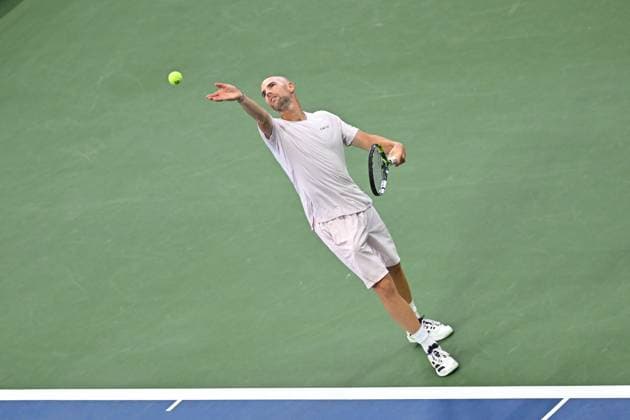 US Open - Adrian Mannarino Adrian Mannarino (FRA) during his third round match at the 2025 US Open at Billie Jean National Tennis Center in New York City, NY, USA, on August 29, 2025. Photo by Corinne Dubreuil ABACAPRESS.COM New York City United States  Copyright: xDubreuilxCorinne ABACAx