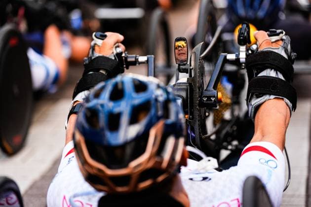 2025 UCI Para-cycling Road World Championships Picture by Olly Hassell SWpix.com - 30 08 2025 - Cycling - 2025 UCI Para-cycling Road World Championships - Ronse, Flanders, Belgium - Men H1-2 Road Race - Akikazu Noda (Japan) Copyright: x xSWpix.comx(t axPhotographyxHubxLtd)xOllyxHassell SWpix.comx SWP-3069-0892