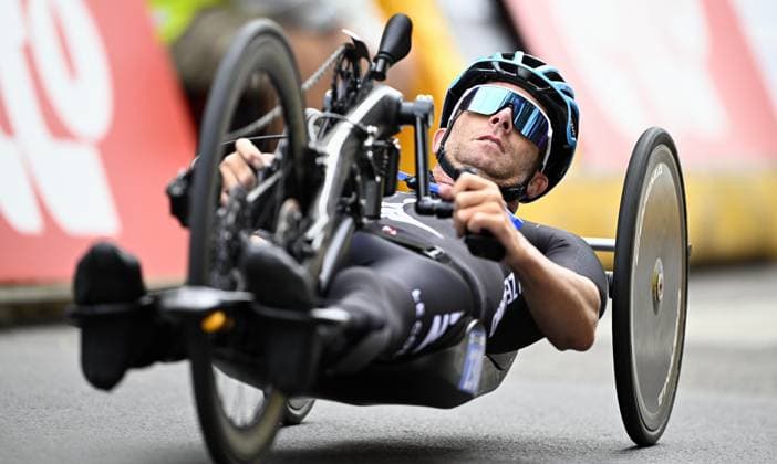 New Zealand Rory Mead (MH2) pictured in action during the road race at the UCI Para-cycling Road World Championships, Saturday 30 August 2025, in Ronse. The UCI Para-Cycling Road World Championships take place from 28 to 31 Augustus in Ronse. JASPERxJACOBS  x132813567x