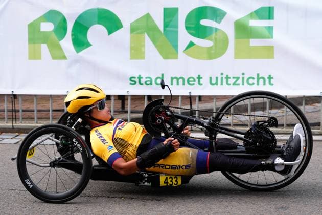2025 UCI Para-cycling Road World Championships Picture by Olly Hassell SWpix.com - 30 08 2025 - Cycling - 2025 UCI Para-cycling Road World Championships - Ronse, Flanders, Belgium - Women H1-2 Road Race - Patcharapha Seesen (Thailand) Copyright: x xSWpix.comx(t axPhotographyxHubxLtd)xOllyxHassell SWpix.comx SWP-3069-0951