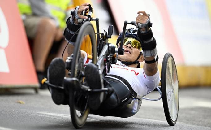 Japan Kazuhiko Kanno (MH2) pictured in action during the road race at the UCI Para-cycling Road World Championships, Saturday 30 August 2025, in Ronse. The UCI Para-Cycling Road World Championships take place from 28 to 31 Augustus in Ronse. JASPERxJACOBS  x132813890x