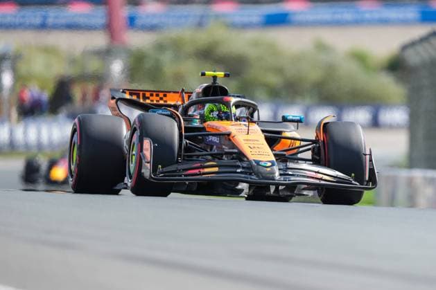 2025-08-30 F1 - Heineken Dutch GP - Third Practice Session ZANDVOORT, NETHERLANDS - AUGUST 30: Lando Norris of McLaren competing in the Third Practice Session during F1 - Heineken Dutch GP on August 30, 2025 in Zandvoort, Netherlands. Zandvoort Netherlands Content not available for redistribution in The Netherlands directly or indirectly through any third parties. Copyright: xAndrexWeeningx