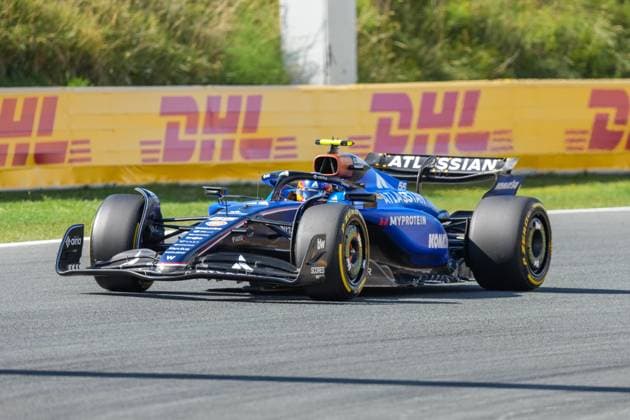 2025-08-30 F1 - Heineken Dutch GP - Third Practice Session ZANDVOORT, NETHERLANDS - AUGUST 30: Carlos Sainz of Williams competing in the Third Practice Session during F1 - Heineken Dutch GP on August 30, 2025 in Zandvoort, Netherlands. Zandvoort Netherlands Content not available for redistribution in The Netherlands directly or indirectly through any third parties. Copyright: xAndrexWeeningx