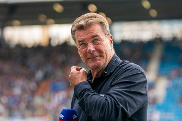 Dieter Hecking VfL Bochum, coach before the start of the match in an interview with skysport 30 08 2025 VfL Bochum SC Preußen Münster, Fußball, 2 Bundesliga, vonovia Ruhrstadion, Bochum DFL regulations prohibit any use of photographs as image sequences and or quasi video Copyright: HMBxMedia xMarcoxBader
