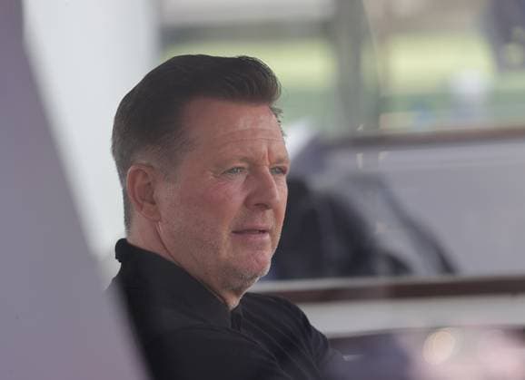 Coach Christian Titz Hannover 96 Football, Men, Season 2025 2026, 2 BL, Holstein Stadion, Holstein Kiel vs Hannover 96 DFL REGULATIONS PROHIBIT ANY USE OF PHOTOGRAPHS AS IMAGE SEQUENCES AND OR QUASI VIDEO