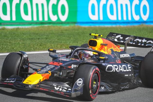 2025-08-30 F1 - Heineken Dutch GP - Third Practice Session ZANDVOORT, NETHERLANDS - AUGUST 30: Yuki Tsunoda of Red Bull Racing competing in the Third Practice Session during F1 - Heineken Dutch GP on August 30, 2025 in Zandvoort, Netherlands. Zandvoort Netherlands Content not available for redistribution in The Netherlands directly or indirectly through any third parties. Copyright: xAndrexWeeningx