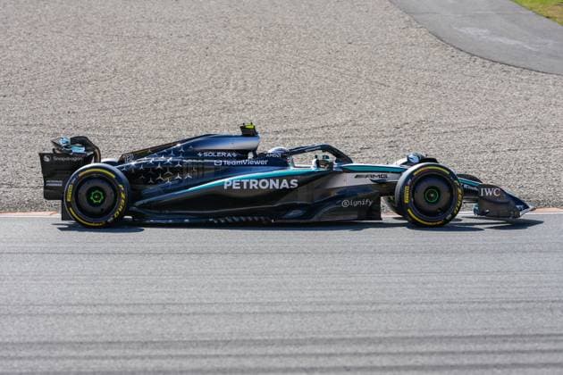 2025-08-30 F1 - Heineken Dutch GP - Third Practice Session ZANDVOORT, NETHERLANDS - AUGUST 30: Kimi Antonelli of Mercedes competing in the Third Practice Session during F1 - Heineken Dutch GP on August 30, 2025 in Zandvoort, Netherlands. Zandvoort Netherlands Content not available for redistribution in The Netherlands directly or indirectly through any third parties. Copyright: xAndrexWeeningx