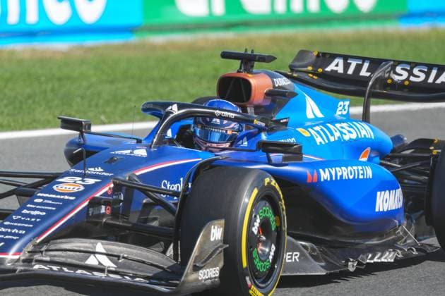 2025-08-30 F1 - Heineken Dutch GP - Third Practice Session ZANDVOORT, NETHERLANDS - AUGUST 30: Alexander Albon of Williams competing in the Third Practice Session during F1 - Heineken Dutch GP on August 30, 2025 in Zandvoort, Netherlands. Zandvoort Netherlands Content not available for redistribution in The Netherlands directly or indirectly through any third parties. Copyright: xAndrexWeeningx