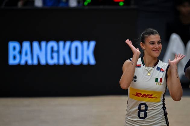 Italy v Germany - FIVB Women’s World Volleyball Championship BANGKOK, THAILAND - AUGUST 30: Alessia Orro (8) of Italy celebrates after a point during FIVB Women’s World Volleyball Championship match between Italy and Germany at Huamark Indoor Stadium in Bangkok, Thailand on August 30, 2025. Mustafa Hatipoglu Anadolu Bangkok Thailand. Editorial use only. Please get in touch for any other usage.  Copyright: x2025xAnadoluxMustafaxHatipoglux