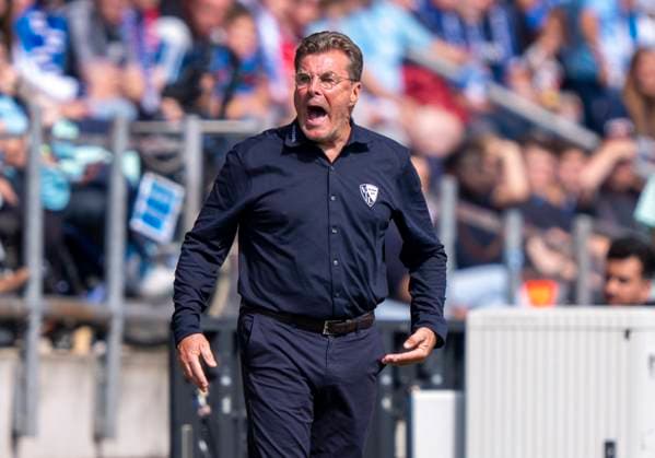 Dieter Hecking VfL Bochum, Trainer schreit 30 08 2025 VfL Bochum SC Preußen Münster, Fußball, 2 Bundesliga, vonovia Ruhrstadion, Bochum DFL regulations prohibit any use of photographs as image sequences and or quasi video Copyright: HMBxMedia xMarcoxBader