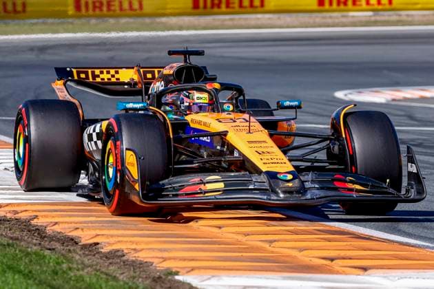 Oscar Piastri of Australia and McLaren F1 Team competing in the Qualification of the Formula 1 Heineken Dutch Grand Prix 2025 on Day 2 at Circuit Zandvoort on August 30, 2025 in Zandvoort, Netherlands Photo by Marcel ter Bals DeFodi Images