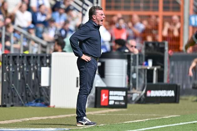 Dieter Hecking Bochum Coach dissatisfied disappointed dejected frustrated, 30 08 2025 Soccer VfL Bochum vs SC Preussen Muenster, Vonovia Ruhrstadion, Bochum, DFB DFL REGULATIONS PROHIBIT ANY USE OF PHOTOGRAPHS AS IMAGE SEQUENCES AND OR QUASI VIDEO Copyright: xpepphotox xHorstxMauelshagenx pep00321, pep_20250830_hm_116408