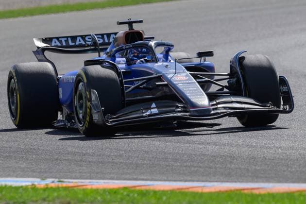 F1 Grand Prix of Netherlands - Qualifying Alex Albon of Thailand drives the (23) Williams FW-25 Mercedes on track during the third practice of the F1 Grand Prix of the Netherlands at Circuit Zandvoort in Zandvoort, Netherlands, on August 30, 2025. Zandvoort Netherland  Copyright: xJonathanxRaax originalFilename:raa-formula1250830_npFjR.jpg