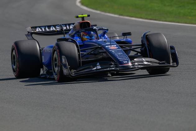 F1 Grand Prix of Netherlands - Qualifying Carlos Sainz Jr. of Spain drives the (55) Williams FW-25 Mercedes on track during the third practice of the F1 Grand Prix of the Netherlands at Circuit Zandvoort in Zandvoort, Netherlands, on August 30, 2025. Zandvoort Netherland  Copyright: xJonathanxRaax originalFilename:raa-formula1250830_npKoE.jpg