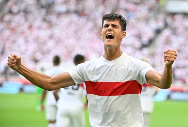 Sport Bilder des Tages TOR zum 1:0 Jose Maria Chema Andres Baixauli VfB Stuttgart (30) Torjubel Gestik Geste VfB Stuttgart vs Borussia Moenchengladbach BMG 30.08.2025 DFL REGULATIONS PROHIBIT ANY USE OF PHOTOGRAPHS AS IMAGE SEQUENCES AND OR QUASI-VIDEO VfB Stuttgart vs Borussia Moenchengladbach BMG *** GOAL for 1 0 Jose Maria Chema Andres Baixauli VfB Stuttgart 30 Goal celebration Gesture Gesture VfB Stuttgart vs Borussia Moenchengladbach BMG 30 08 2025 DFL REGULATIONS PROHIBIT ANY USE OF PHOTOGRAPHS AS IMAGE SEQUENCES AND OR QUASI VIDEO VfB Stuttgart vs Borussia Moenchengladbach BMG